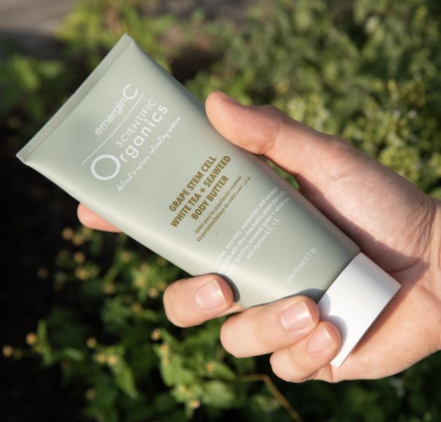 grape stem cell, white tea + seaweed body butter 200 ml